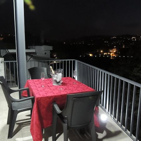 Apartamento Amarante - Vista Sao Goncalo 객실 사진